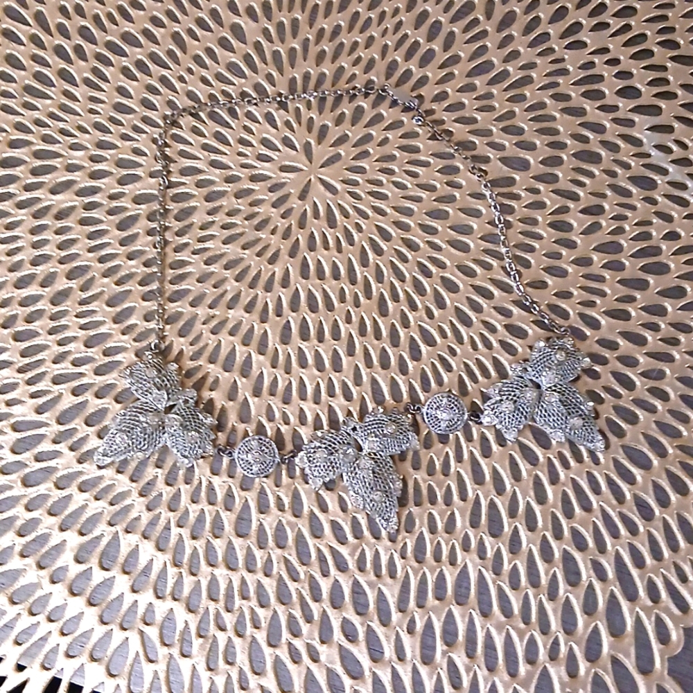 Vintage mesh chocker